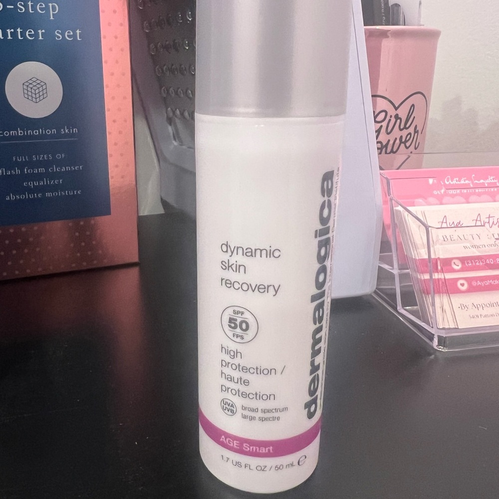 Dermalogica Dynamic Skin Recovery SPF 50 - White